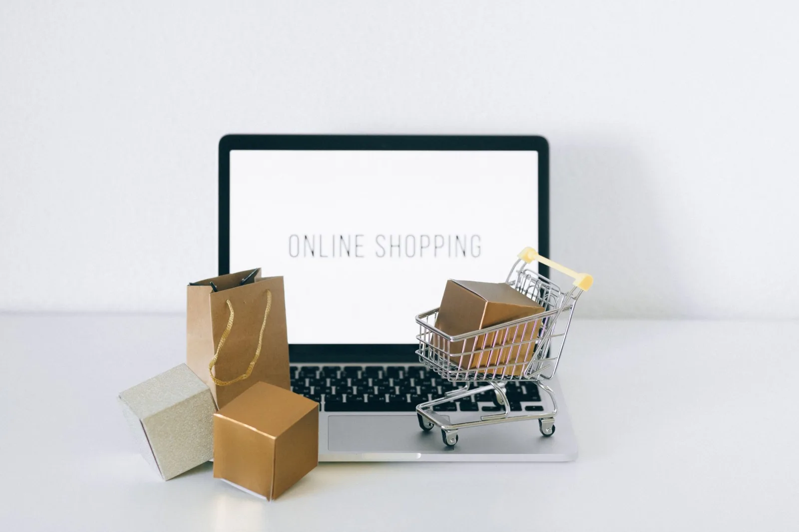 Conversion optimization for Dutch online shops visualization showing e-commerce checkout funnel with payment options and trust signals for Netherlands retailers