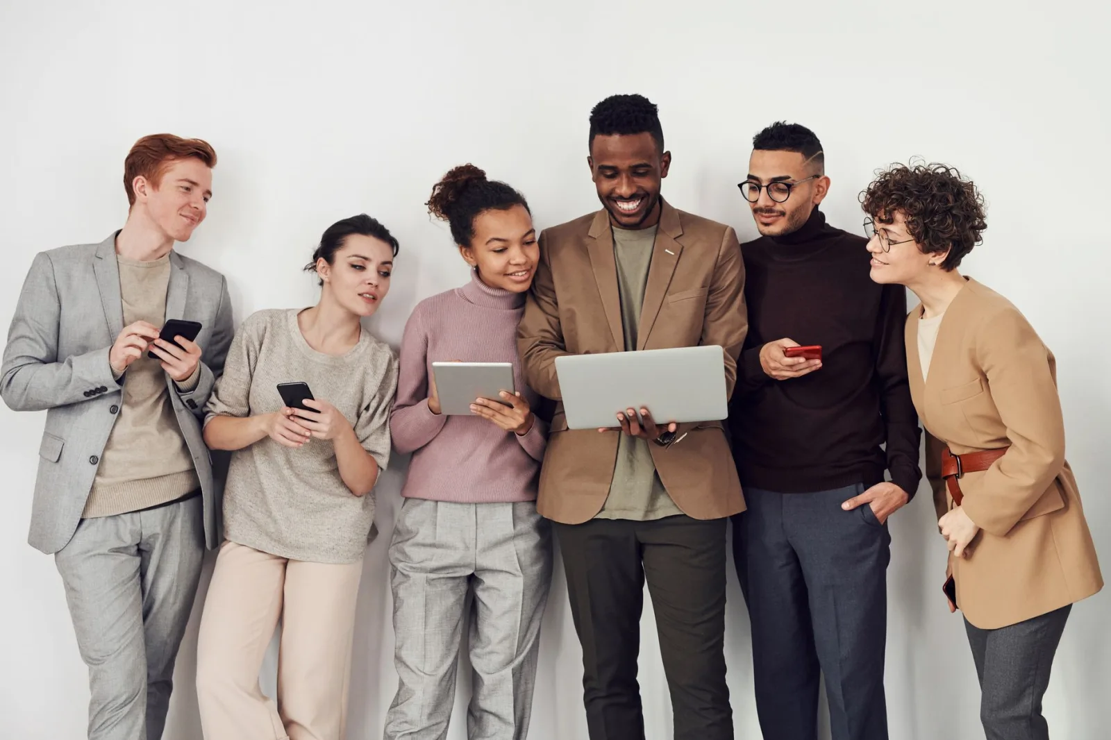 Growth metrics and success visualization from customer data platform selection showing improved ROI and campaign performance