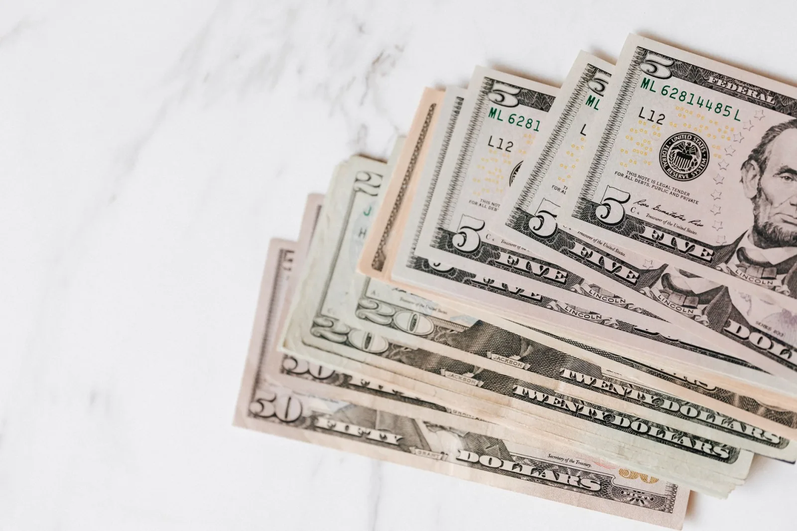Customer Lifetime Value ROI for Agencies: Measurement Guide