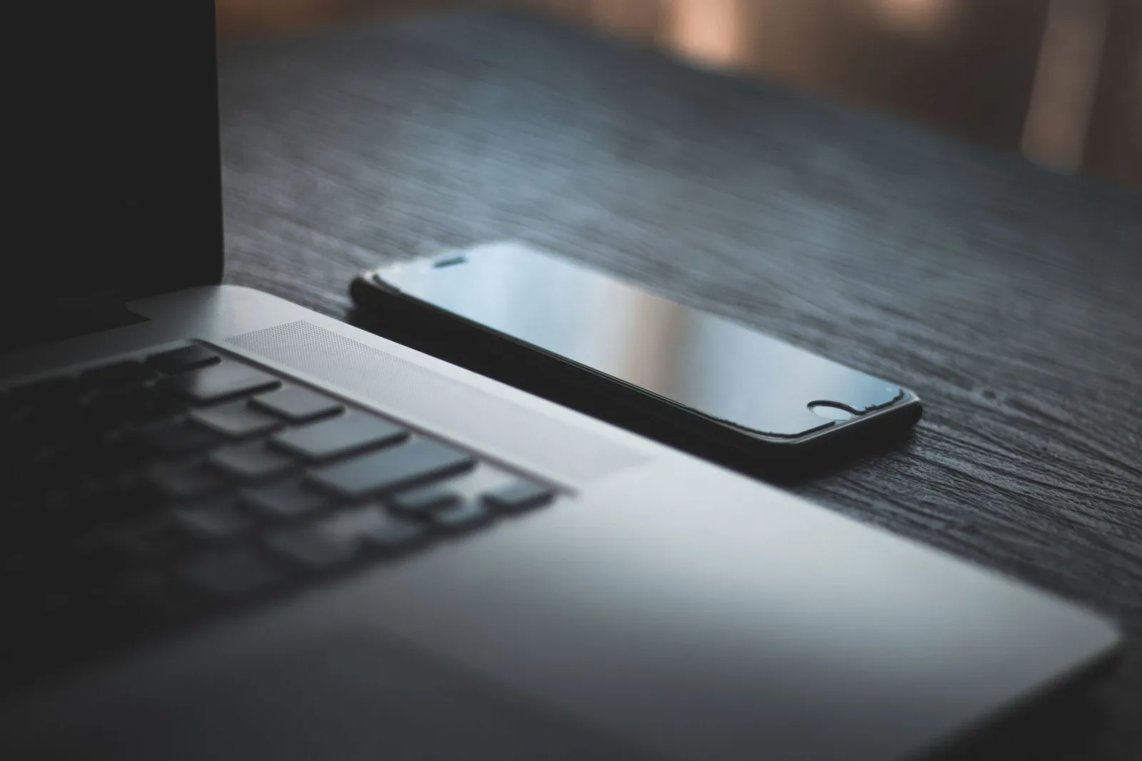 Mobile-First Web Design for Netherlands Businesses | 2026